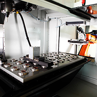 La industria colombiana está atrasada unos diez años por el temor de adquirir nuevas tecnologías. Foto: KUKA