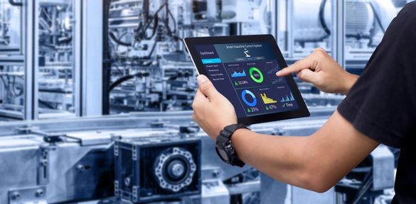 Alianza entre tres empresas para impulsar fábricas inteligentes